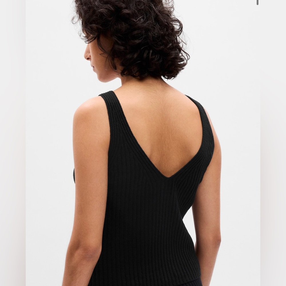 Gap CashSoft Rib Tank Top